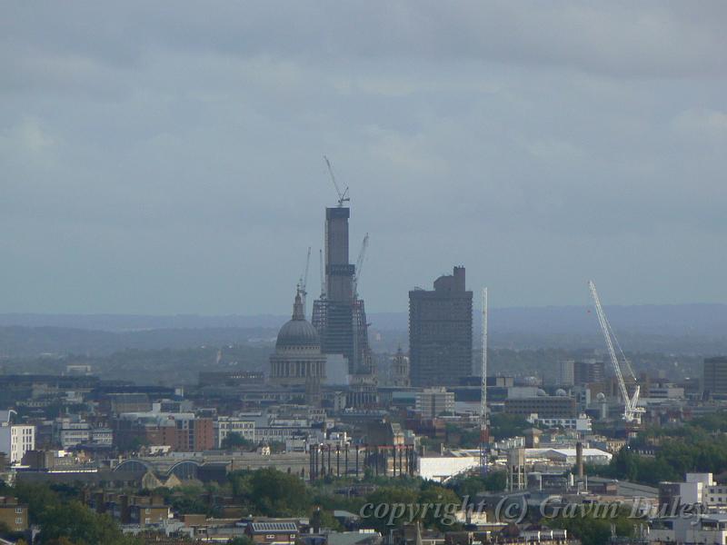 View from Parliament Hill, Hampstead Heath P1150043.JPG